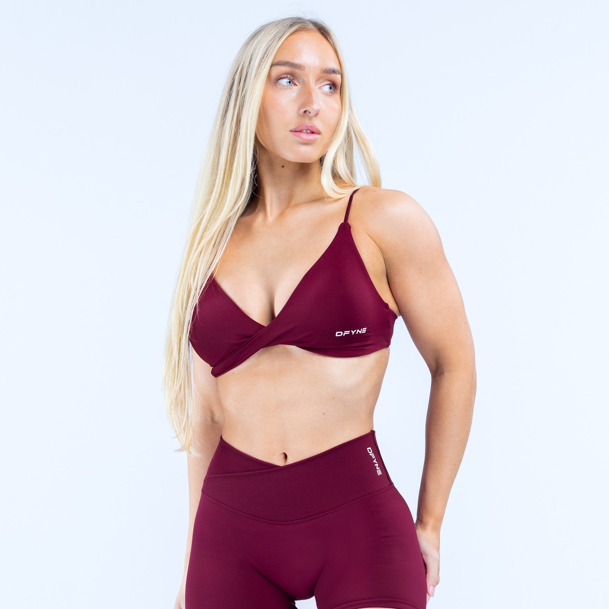DFYNE DFYNE Vision Twist Front Sports Bra – Winter Berry